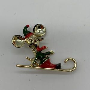 BJ Christmas Mouse Brooch Pin Holiday Sleigh Jewelry Vintage Gold Tone Enameled
